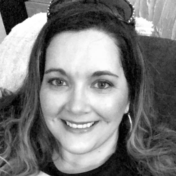 Meet your Posher, Meagan - Picture 1 of 1